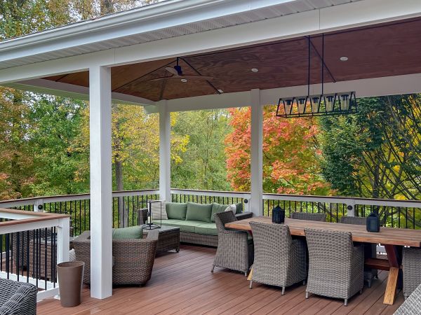 Deck Enclosure Construction in Davidson